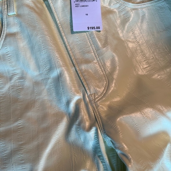 Good American 90s relaxed faux leather straight leg pants size 10 lemon - Picture 13 of 14